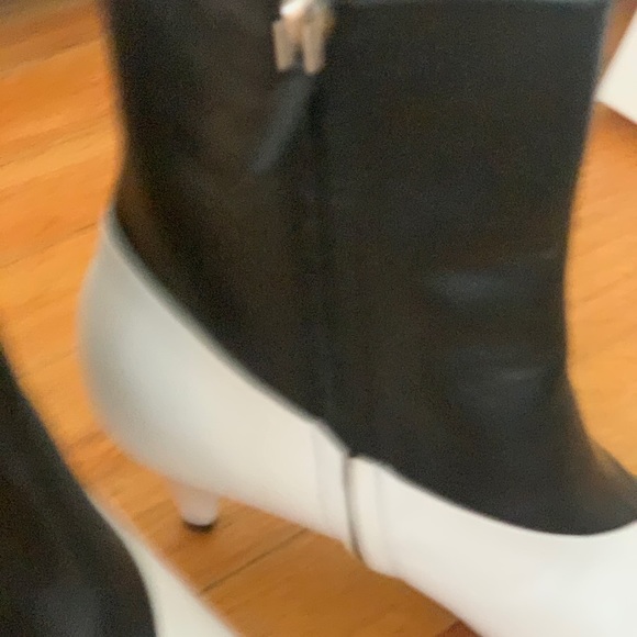 Givenchy Women’s Boots - Picture 7 of 16